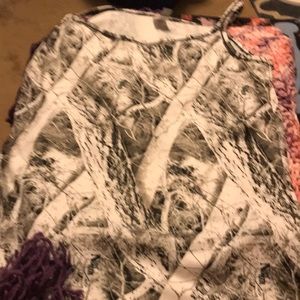 White camo night slip